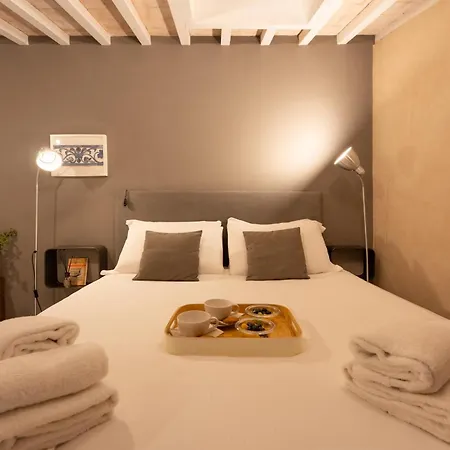 San Lorenzo Mezzanine *